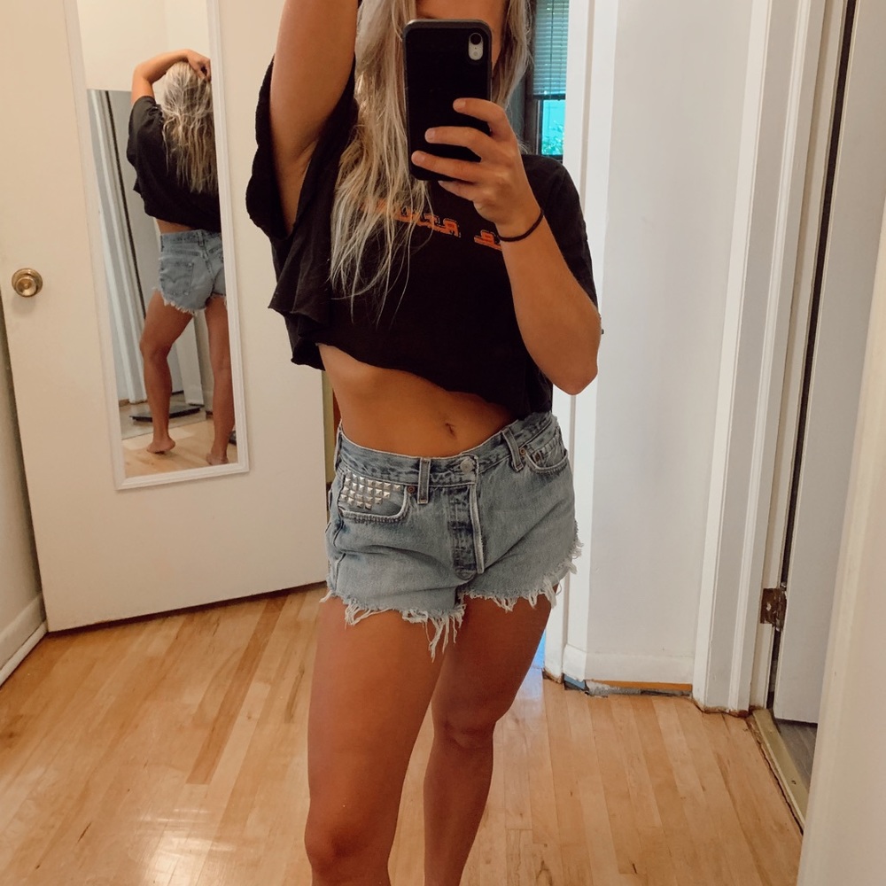 Levi’s 501 Cut-off Distressed Jean Shorts